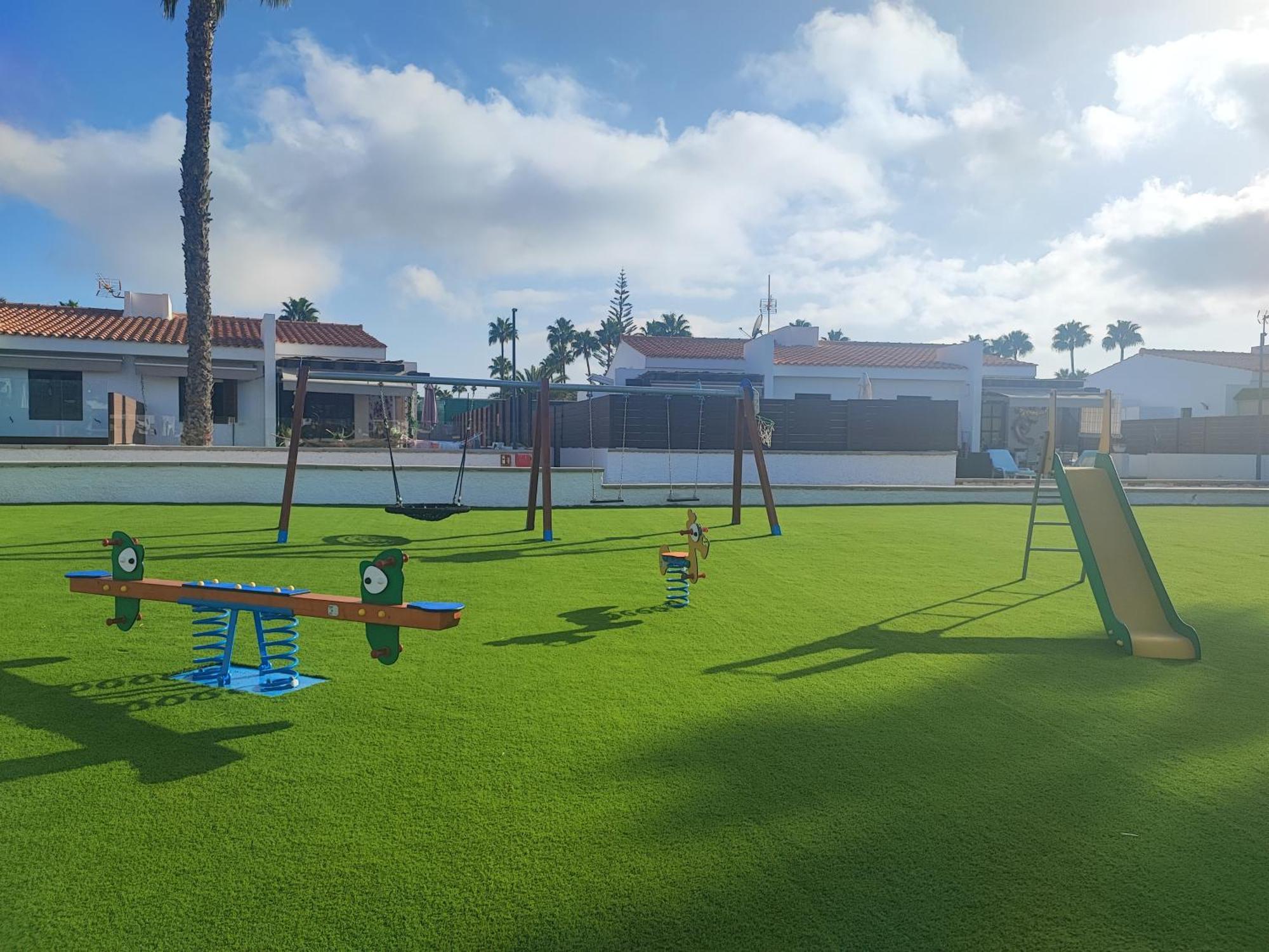 Bungalow Maspalomas Golf Con Jacuzzi, Piscina Y Jardin San Bartolomé Dış mekan fotoğraf